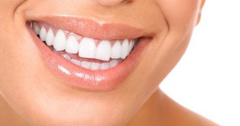 Natúr fogápolás – egzotikus ízek, adalékok nélkül (x) white-teeth