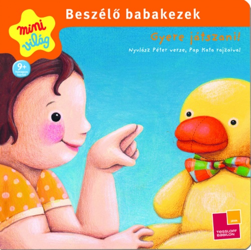 beszélő babakezek