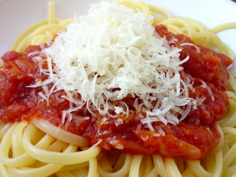 paradicsomos spagetti