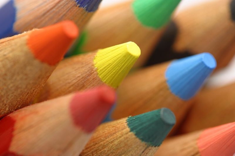 színes ceruzák