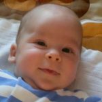 Édesanyja Godóné Dr. Szülek Zsuzsanna, édesapja Godó Attila.