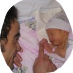 Édesanyja Fodor Gabriella, édesapja De Sousa Maurició Joel, Helsinki.