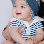 Drága kisfiam Sanyika nagyon kiegyensúlyozott boldog baba, egész nap nevetgél :)