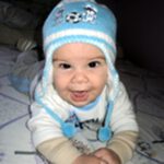 2012. május 18-án született Benett baba :) Örökmozgó , csupa mosoly és jókedv :)