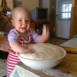 Én Kiss Cintia Diána vagyok, 15 hónapos baba! Édesanyám Kinga, Édesapám Balázs! :D Imádok rosszalkodni, de tudok igazi kis angyalka is lenni, mikor mihez van kedvem!! :-)
