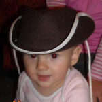 A kislányom 2010 május 1-én született Egerben,ezen a képen a vadnyugat cowgirl-je :) ! Már 8 hónapos elmúlt és minden nap boldoggá tesz minket!!