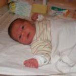 Bence 2011. március 15.-én született és Õ a második babánk. A nõvére már nagyon várta.