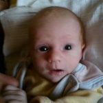 Édesanyja Löffler Krisztina, édesapja Löffler Csaba.