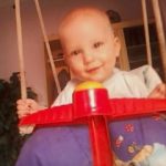 Õ a család szemefénye, minden örömünk benne van. Nekünk õ a fõnyeremény.......