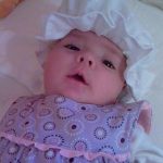 Édesanyja Eszterhai Enikõ, édesapja Terjék Olivér.